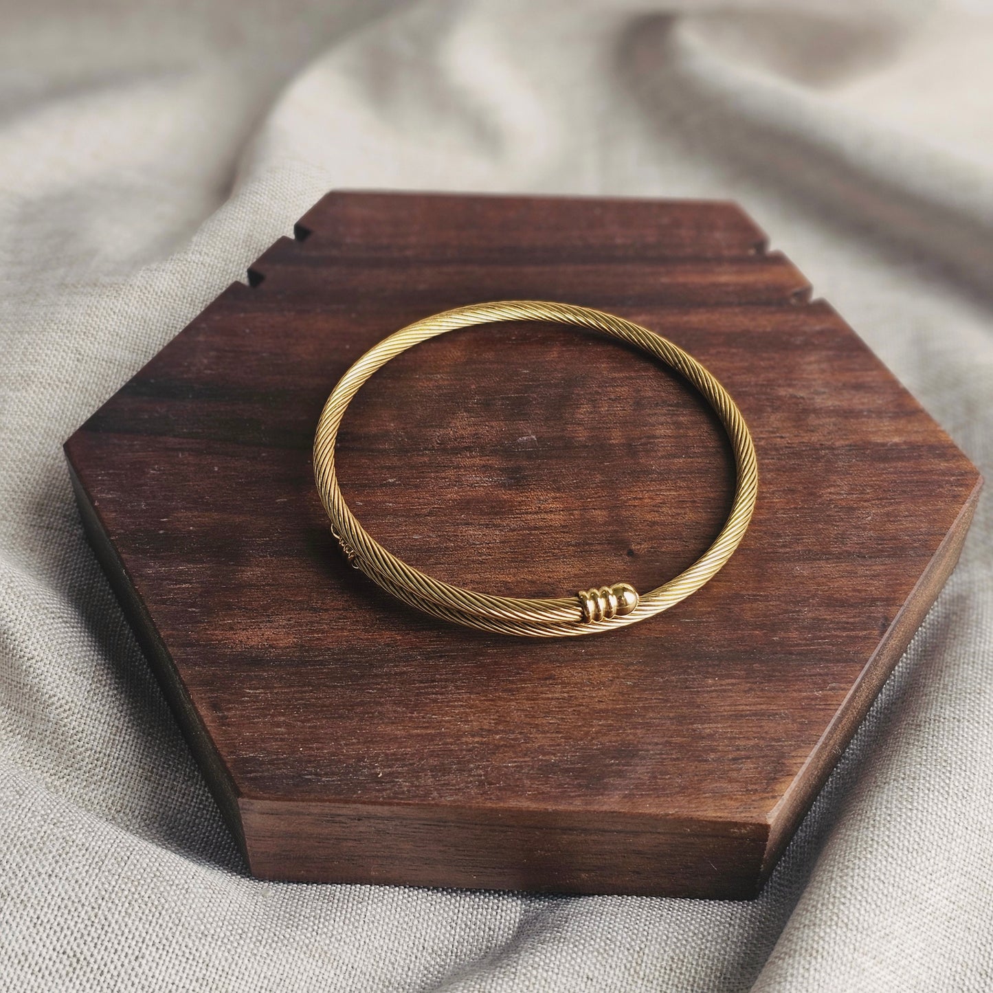 Serenity Cable Cuff