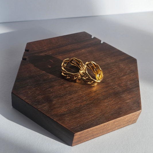 Rebel Ring