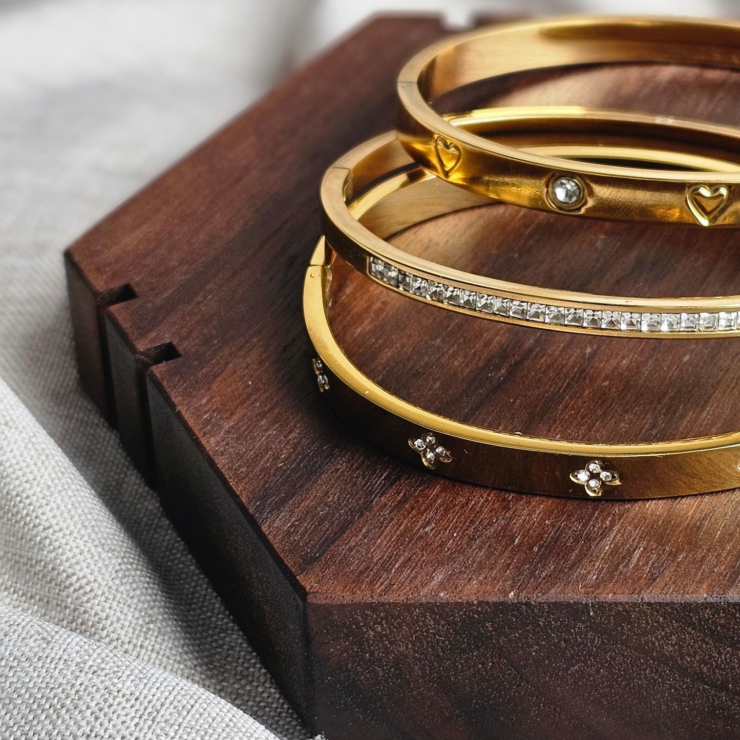 The Radiance Hinged Stack