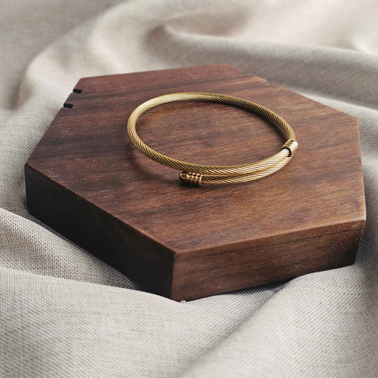 Serenity Cable Cuff