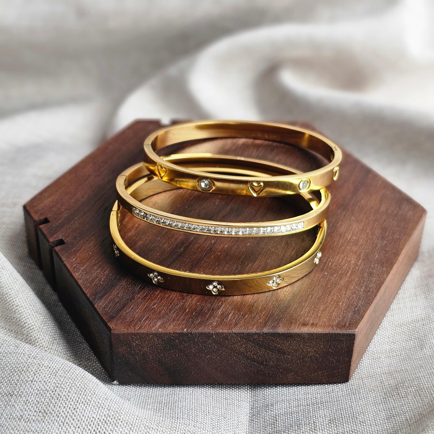 The Radiance Hinged Stack